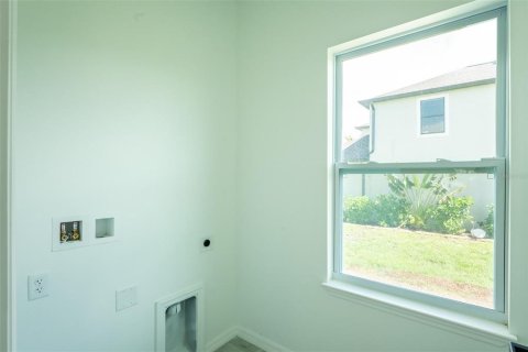 Villa ou maison à louer à Port Charlotte, Floride: 4 chambres, 162.02 m2 № 1732520 - photo 18