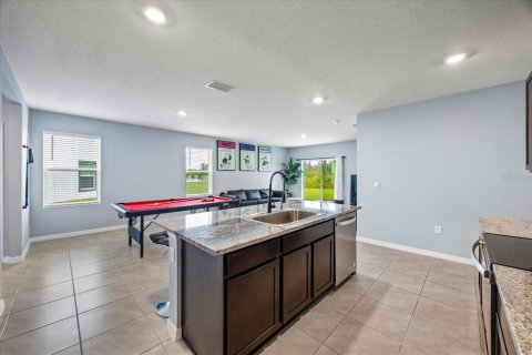 House in Plant City, Florida 5 bedrooms, 234.3 sq.m. № 1904475 - photo 19