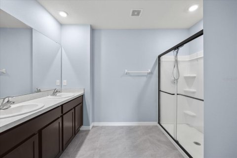 House in Plant City, Florida 5 bedrooms, 234.3 sq.m. № 1904475 - photo 30