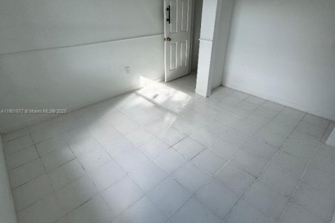 Adosado en venta en Sunrise, Florida, 3 dormitorios, 106.28 m2 № 1956968 - foto 5