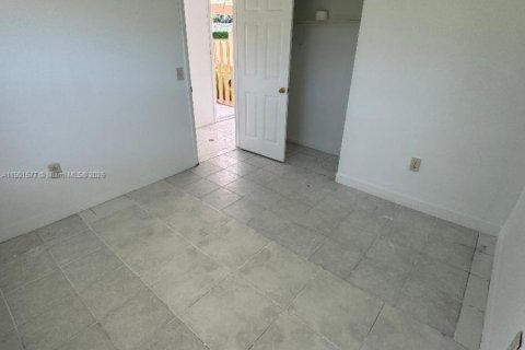 Adosado en venta en Sunrise, Florida, 3 dormitorios, 106.28 m2 № 1956968 - foto 10
