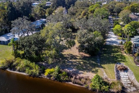 Terrain à vendre à Bradenton, Floride № 922539 - photo 4