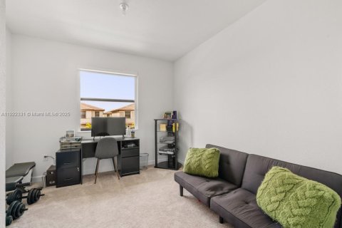 Adosado en venta en Homestead, Florida, 3 dormitorios, 153.38 m2 № 1976286 - foto 24