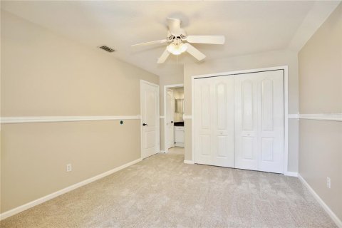 House in Clermont, Florida 5 bedrooms, 268.12 sq.m. № 2381335 - photo 21
