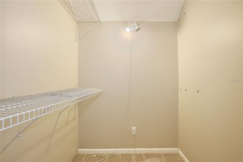 House in Clermont, Florida 5 bedrooms, 268.12 sq.m. № 2381335 - photo 19