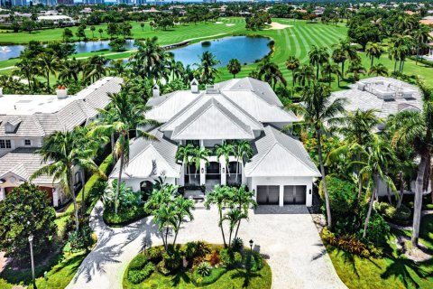 House in Boca Raton, Florida 5 bedrooms, 681.44 sq.m. № 2271386