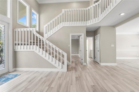 House in Lutz, Florida 4 bedrooms, 264.31 sq.m. № 2348303 - photo 8
