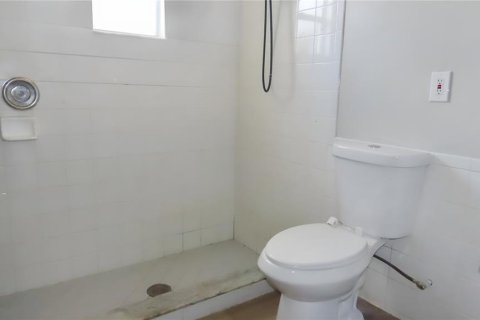 Villa ou maison à vendre à Largo, Floride: 4 chambres, 158.96 m2 № 2201831 - photo 11