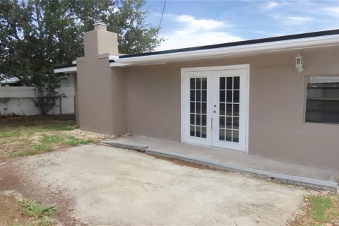 Villa ou maison à vendre à Largo, Floride: 4 chambres, 158.96 m2 № 2201831 - photo 23