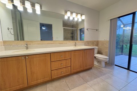 House in Boca Raton, Florida 3 bedrooms, 129.97 sq.m. № 2002412 - photo 8