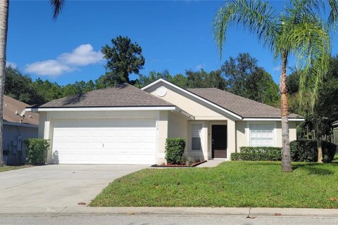 Casa en alquiler en Davenport, Florida, 3 dormitorios, 115.29 m2 № 1733952 - foto 1