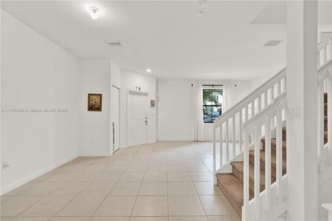 Купить таунхаус в Хомстед, Флорида 3 спальни, 149.76м2, № 1963497 - фото 4