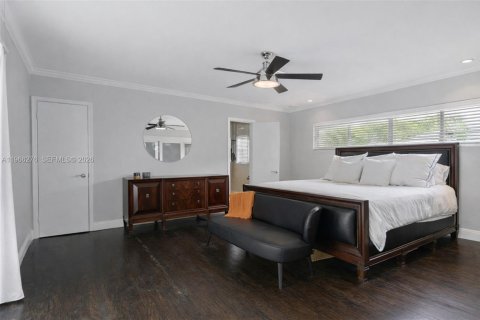 Casa en alquiler en Miami Beach, Florida, 3 dormitorios, 199.93 m2 № 2028951 - foto 20