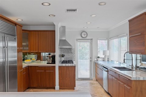 Casa en alquiler en Miami Beach, Florida, 3 dormitorios, 199.93 m2 № 2028951 - foto 17