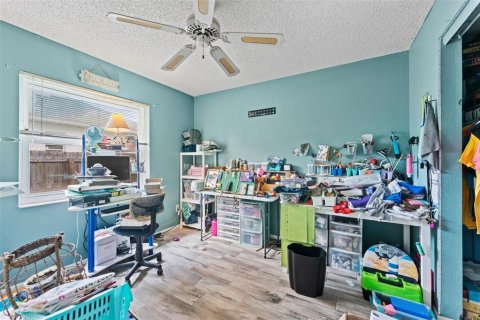 House in Spring Hill, Florida 4 bedrooms, 175.31 sq.m. № 1879825 - photo 24
