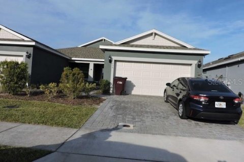 House in Kissimmee, Florida 2 bedrooms, 144.83 sq.m. № 1886903 - photo 1