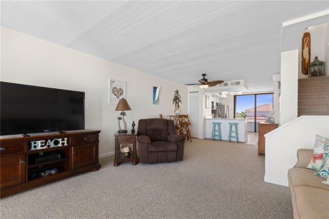 Touwnhouse à vendre à Flagler Beach, Floride: 2 chambres, 107.02 m2 № 2387629 - photo 19