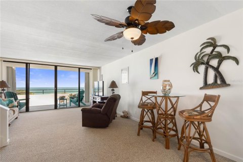 Touwnhouse à vendre à Flagler Beach, Floride: 2 chambres, 107.02 m2 № 2387629 - photo 6