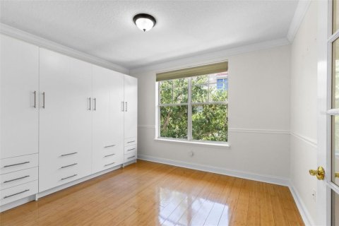 Condo in Altamonte Springs, Florida, 4 bedrooms № 2198510 - photo 27