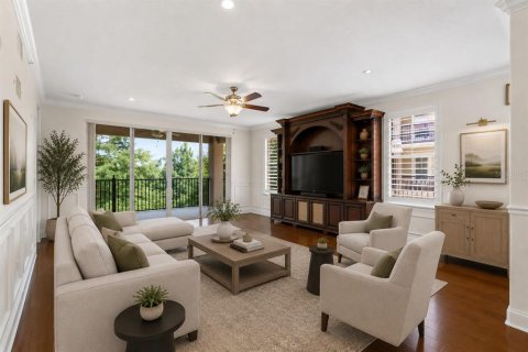 Condo in Altamonte Springs, Florida, 4 bedrooms № 2198510 - photo 15