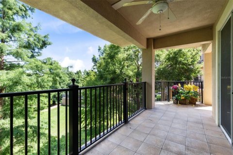 Condo in Altamonte Springs, Florida, 4 bedrooms № 2198510 - photo 30
