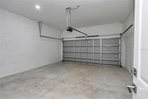 House in Dunnellon, Florida 3 bedrooms, 156.08 sq.m. № 2197486 - photo 27