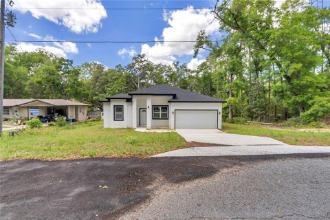 House in Dunnellon, Florida 3 bedrooms, 156.08 sq.m. № 2197486 - photo 3