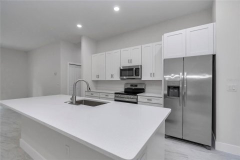 House in Dunnellon, Florida 3 bedrooms, 156.08 sq.m. № 2197486 - photo 11