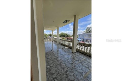 Dúplex en venta en San Antonio, Florida, 3 dormitorios, 112.32 m2 № 1919258 - foto 3