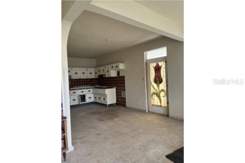 Dúplex en venta en San Antonio, Florida, 3 dormitorios, 112.32 m2 № 1919258 - foto 2