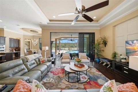 House in Venice, Florida 3 bedrooms, 290.69 sq.m. № 2216375 - photo 8