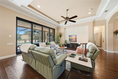House in Venice, Florida 3 bedrooms, 290.69 sq.m. № 2216375 - photo 9