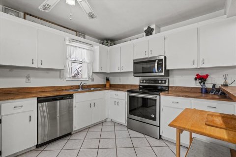 Copropriété à vendre à Bradenton, Floride: 2 chambres, 118.91 m2 № 2388546 - photo 24