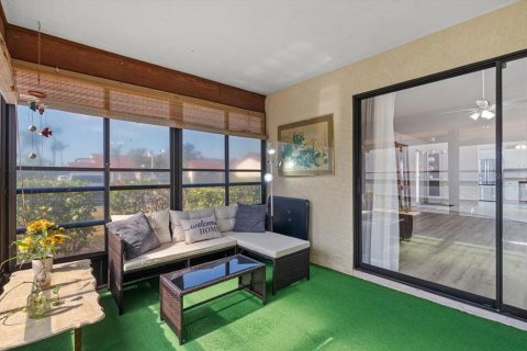 Copropriété à vendre à Bradenton, Floride: 2 chambres, 118.91 m2 № 2388546 - photo 8
