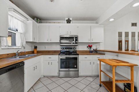 Copropriété à vendre à Bradenton, Floride: 2 chambres, 118.91 m2 № 2388546 - photo 23