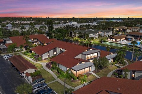 Copropriété à vendre à Bradenton, Floride: 2 chambres, 118.91 m2 № 2388546 - photo 12