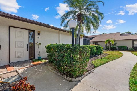 Copropriété à vendre à Bradenton, Floride: 2 chambres, 118.91 m2 № 2388546 - photo 16
