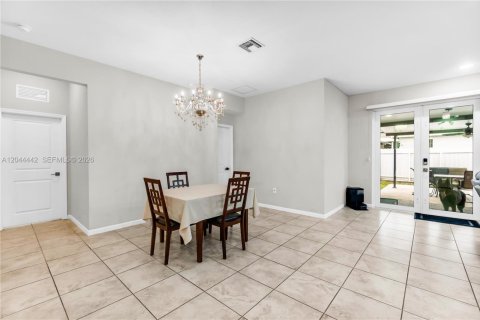 Casa en venta en Homestead, Florida, 3 dormitorios, 154.5 m2 № 2178770 - foto 26