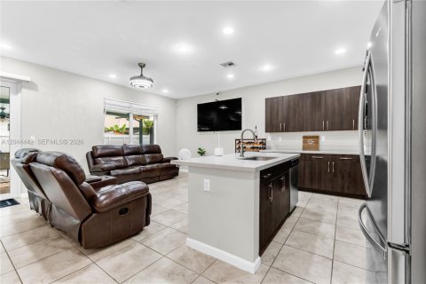 Casa en venta en Homestead, Florida, 3 dormitorios, 154.5 m2 № 2178770 - foto 12
