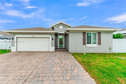Casa en venta en Homestead, Florida, 3 dormitorios, 154.5 m2 № 2178770 - foto 2
