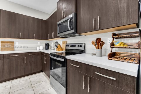 Casa en venta en Homestead, Florida, 3 dormitorios, 154.5 m2 № 2178770 - foto 17