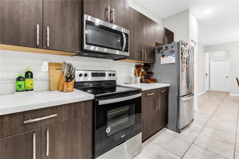 Casa en venta en Homestead, Florida, 3 dormitorios, 154.5 m2 № 2178770 - foto 18
