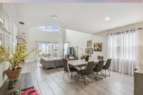 Villa ou maison à vendre à Kissimmee, Floride: 5 chambres, 310.57 m2 № 2200983 - photo 7