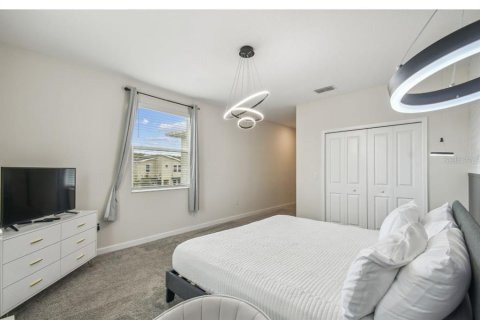 Villa ou maison à vendre à Kissimmee, Floride: 5 chambres, 310.57 m2 № 2200983 - photo 25