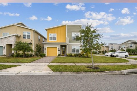 Villa ou maison à Kissimmee, Floride 5 chambres, 310.57 m2 № 2200983