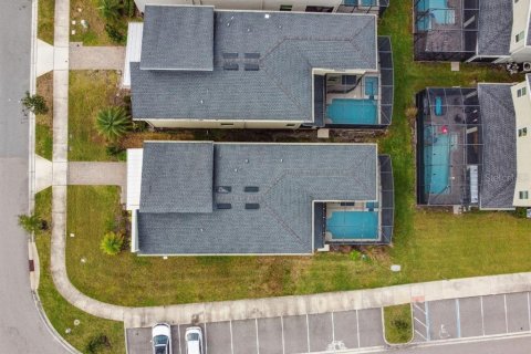 Villa ou maison à vendre à Kissimmee, Floride: 5 chambres, 310.57 m2 № 2200983 - photo 4