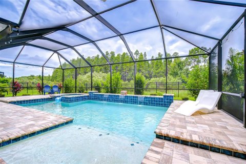 House in New Port Richey, Florida 5 bedrooms, 362.32 sq.m. № 1846484 - photo 12