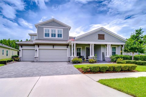 House in New Port Richey, Florida 5 bedrooms, 362.32 sq.m. № 1846484 - photo 1