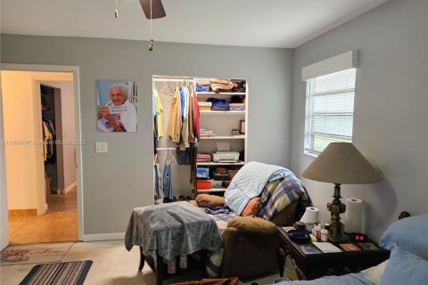 Villa ou maison à vendre à St. Lucie, Floride: 3 chambres, 106.28 m2 № 1966231 - photo 12