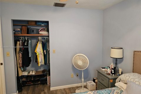 Villa ou maison à vendre à St. Lucie, Floride: 3 chambres, 106.28 m2 № 1966231 - photo 26